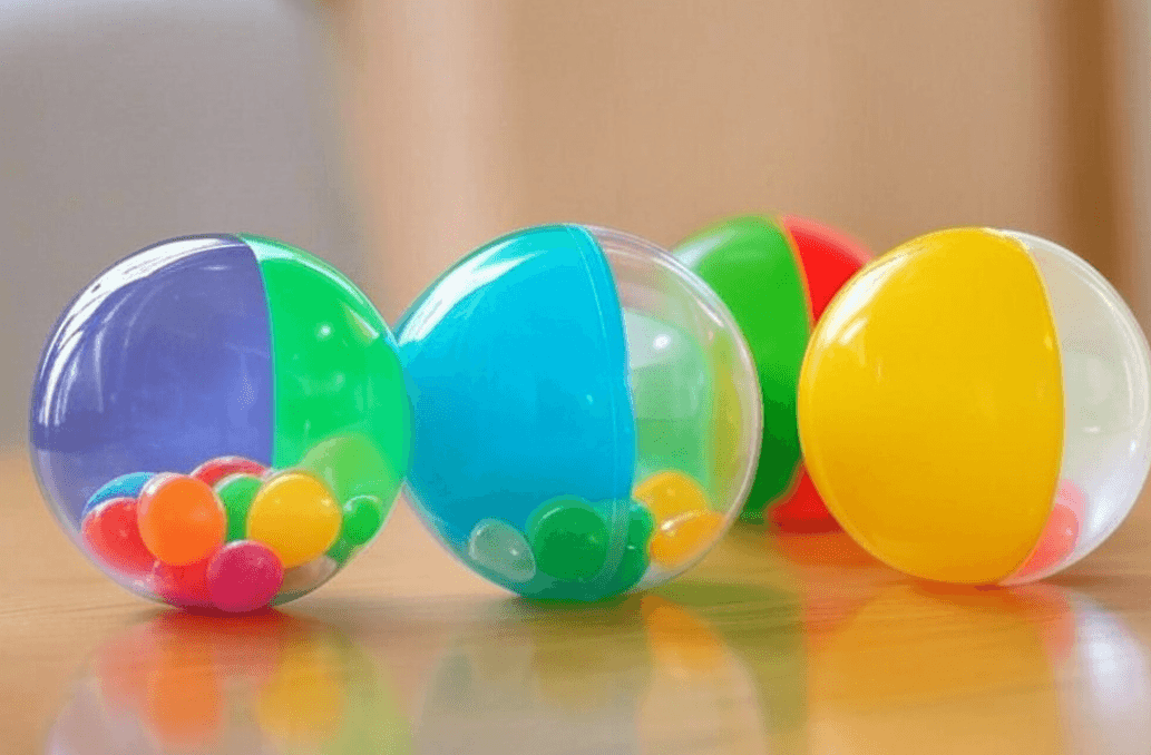 ガチャガチャの「対象年齢15歳以上」の基準はなぜ？守らないリスクを含め謎を解明！