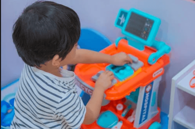 【人気お医者さんごっこおもちゃ】病院嫌いを克服！リアルで本格的なおすすめセットを徹底比較