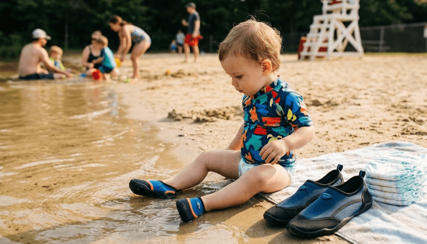 【水遊びの安全】マリンシューズ・水遊びパンツは必要？怪我と衛生を守る「足元＆お尻」の正解装備